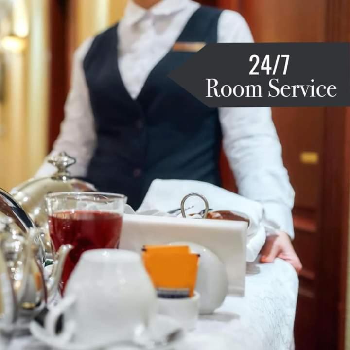 Hotel Rooms Dha Karachi Bagian luar foto